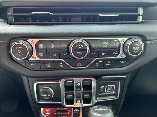 new 2025 Jeep Gladiator car, priced at $48,909