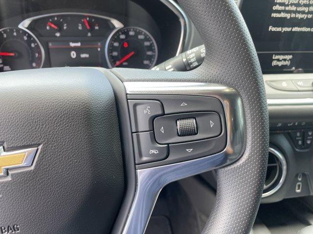 new 2025 Chevrolet Blazer car, priced at $39,111