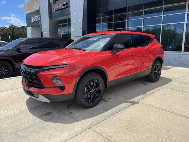 new 2025 Chevrolet Blazer car, priced at $39,111