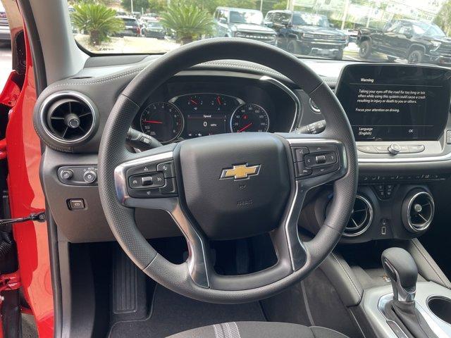 new 2025 Chevrolet Blazer car, priced at $39,111