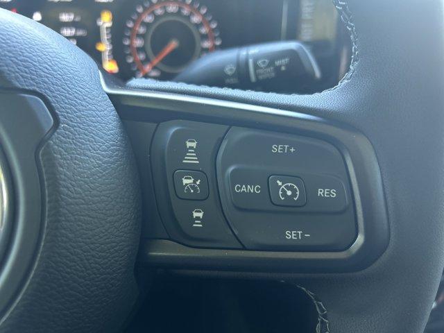 new 2025 Jeep Gladiator car, priced at $46,659