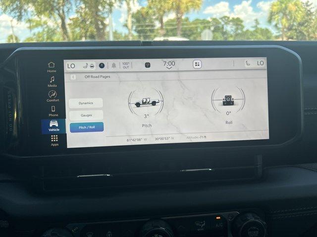 new 2025 Jeep Gladiator car, priced at $46,659