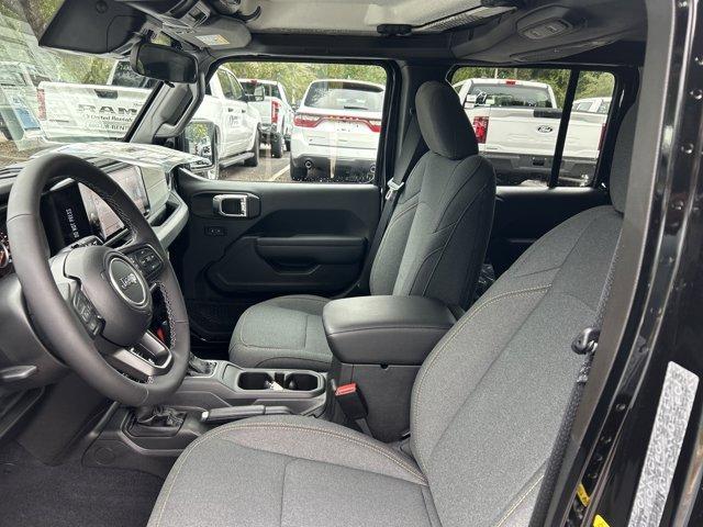 new 2025 Jeep Wrangler car, priced at $46,874