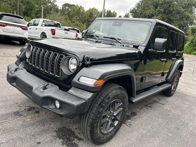 new 2025 Jeep Wrangler car, priced at $46,874
