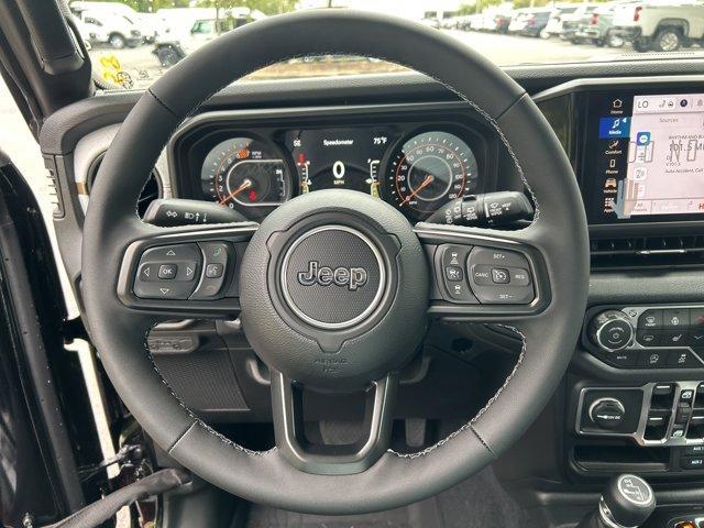 new 2025 Jeep Wrangler car, priced at $46,874