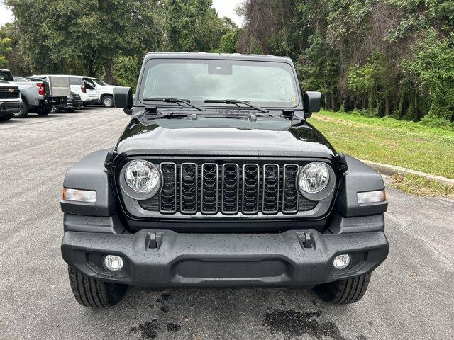 new 2025 Jeep Wrangler car, priced at $46,874