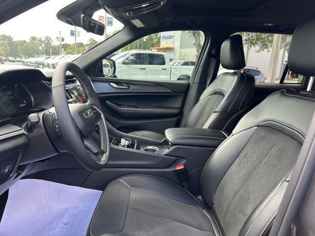 new 2025 Jeep Grand Cherokee car, priced at $40,704