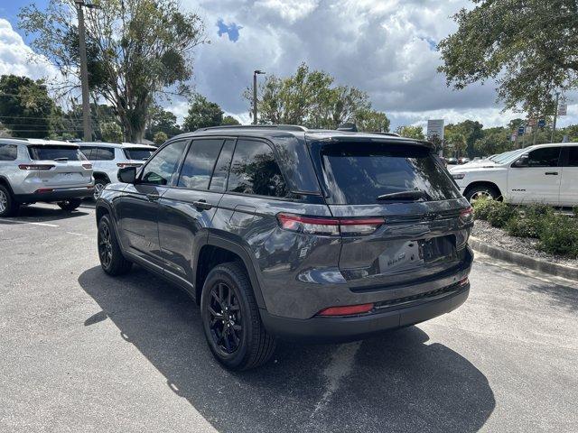 new 2025 Jeep Grand Cherokee car, priced at $40,704