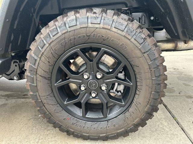 new 2025 Jeep Gladiator car, priced at $49,355