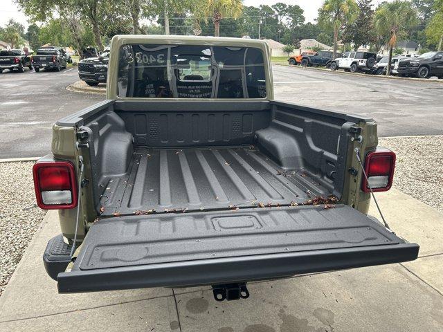 new 2025 Jeep Gladiator car, priced at $49,355