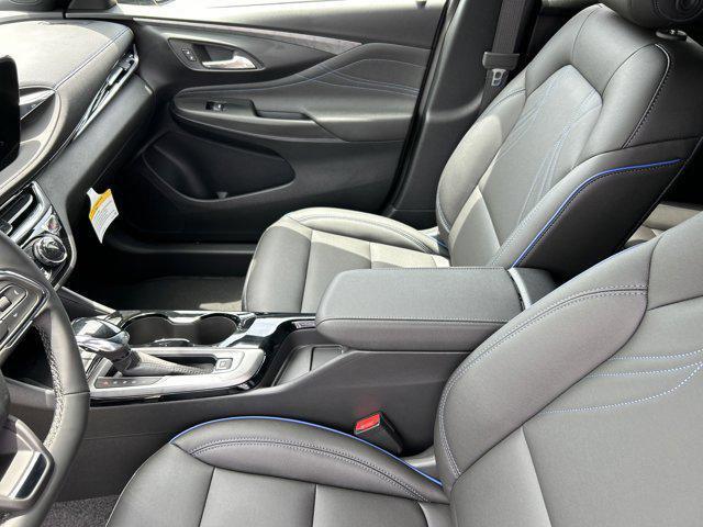 new 2025 Buick Envista car, priced at $28,775