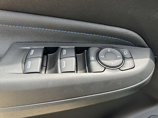 new 2025 Buick Envista car, priced at $28,775