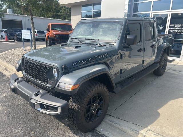 new 2025 Jeep Gladiator car, priced at $48,909