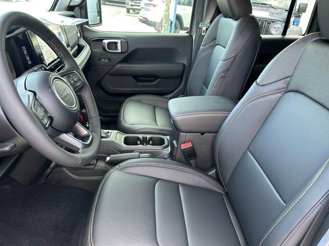 new 2025 Jeep Gladiator car, priced at $48,909