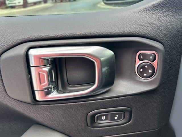 new 2025 Jeep Gladiator car, priced at $48,909