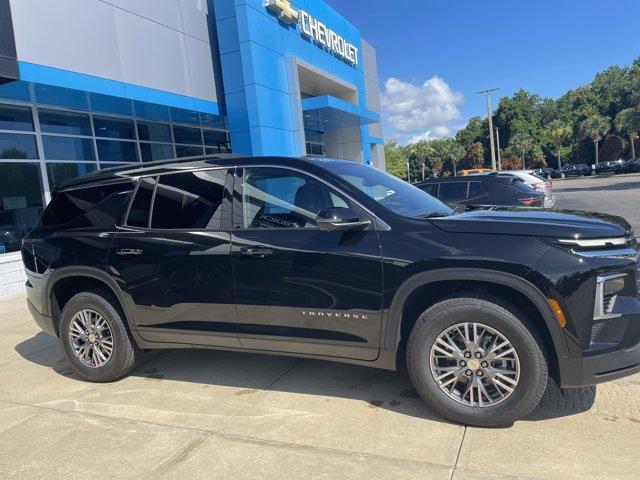 new 2025 Chevrolet Traverse car, priced at $40,445