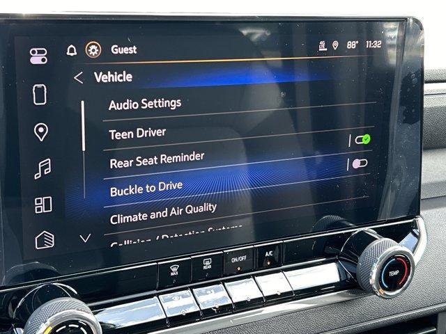 new 2025 Chevrolet Colorado car, priced at $33,759