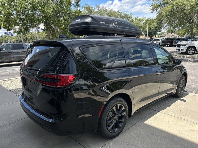 new 2025 Chrysler Pacifica car, priced at $43,567