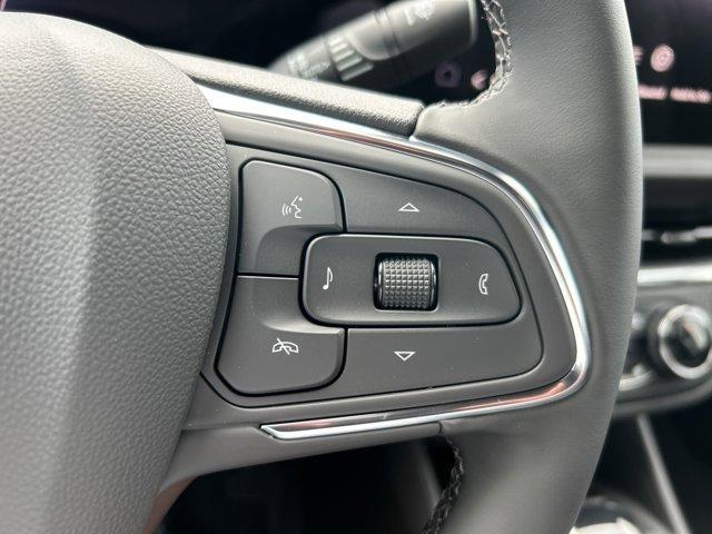 new 2025 Buick Envista car, priced at $26,285