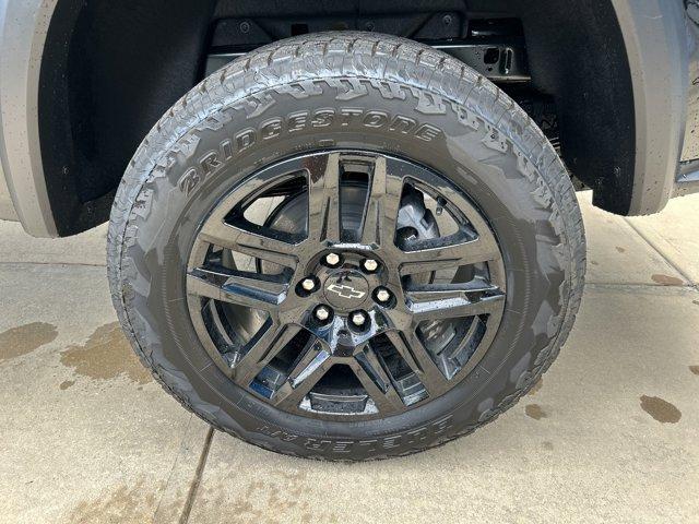 new 2025 Chevrolet Colorado car, priced at $42,524