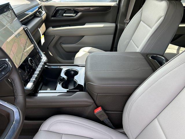 new 2025 GMC Yukon XL car, priced at $75,940