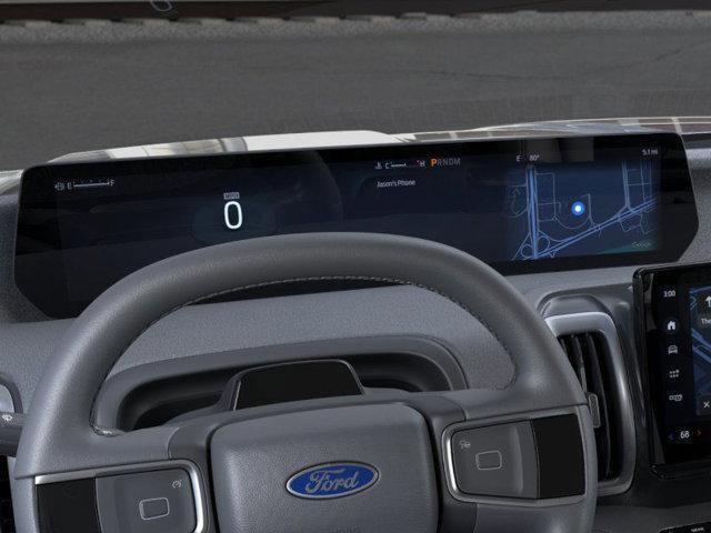 new 2025 Ford Expedition car, priced at $71,650