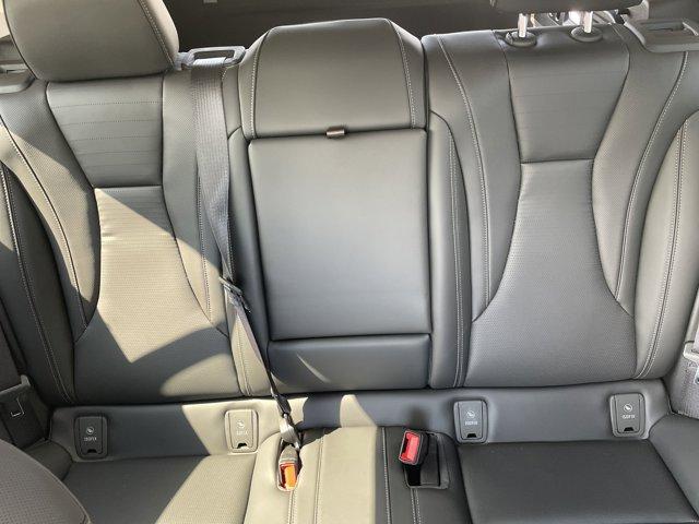 new 2025 Buick Envision car, priced at $34,729