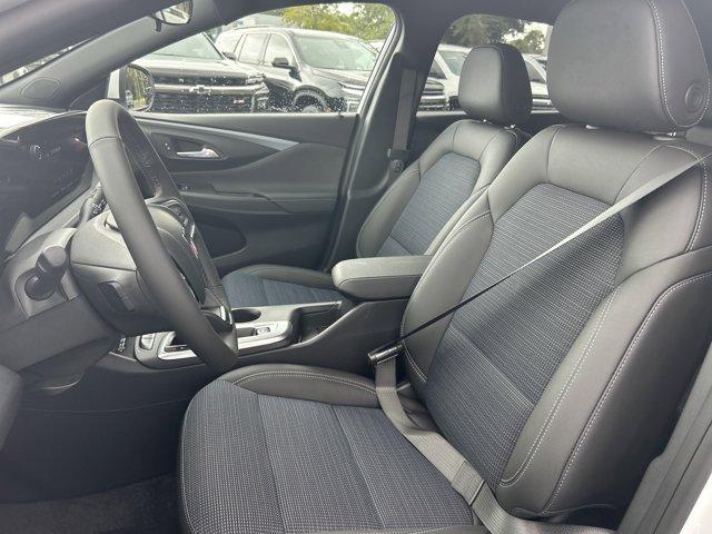 new 2025 Buick Envista car, priced at $24,690