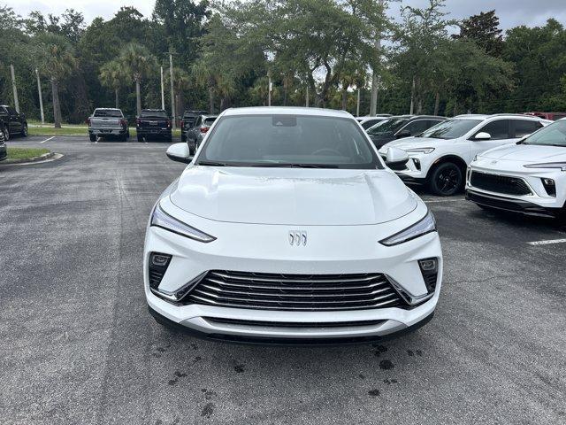 new 2025 Buick Envista car, priced at $24,690