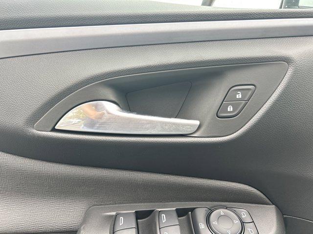 new 2025 Buick Envista car, priced at $24,690