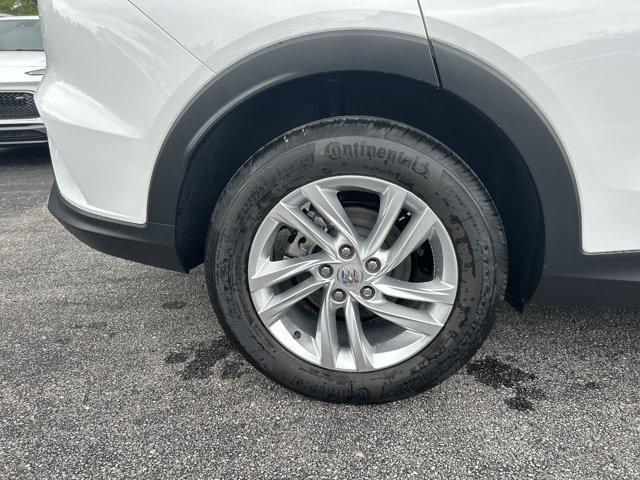 new 2025 Buick Envista car, priced at $24,690