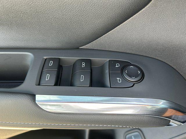 new 2025 Chevrolet Traverse car, priced at $43,847