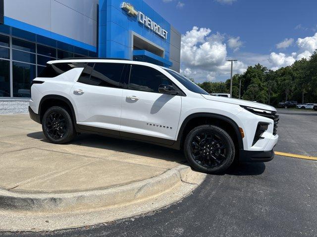 new 2025 Chevrolet Traverse car, priced at $43,230