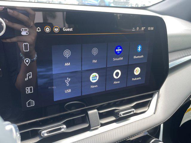 new 2025 Chevrolet Equinox car, priced at $26,496