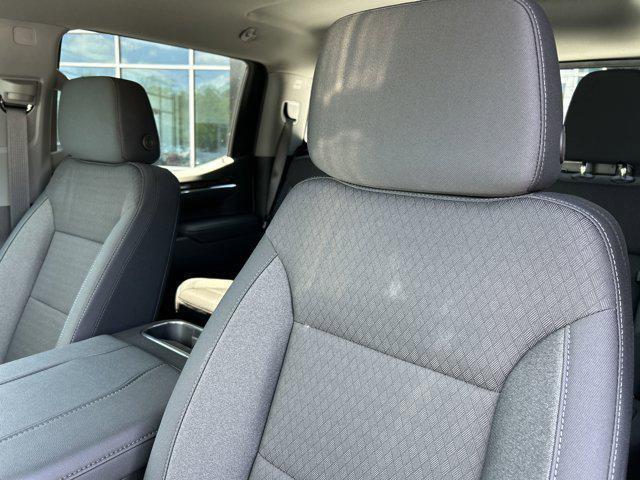 new 2025 GMC Sierra 1500 car, priced at $53,325