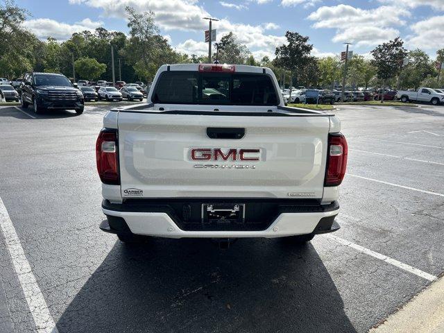 new 2025 GMC Canyon car, priced at $45,580