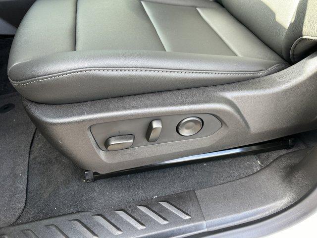 new 2025 GMC Canyon car, priced at $45,580