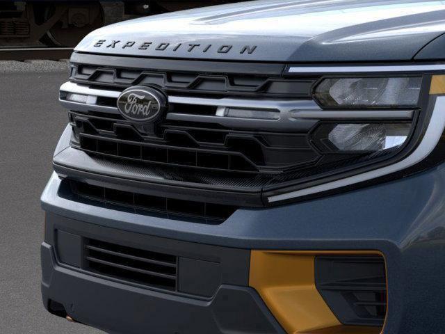 new 2025 Ford Expedition car, priced at $80,339