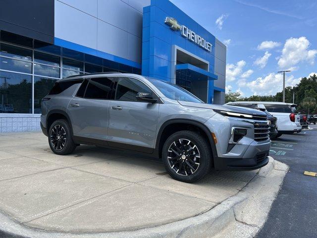new 2026 Chevrolet Traverse car, priced at $44,575