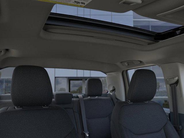 new 2025 Ford Maverick car, priced at $35,724