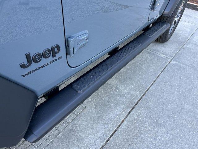 new 2025 Jeep Wrangler car, priced at $50,760