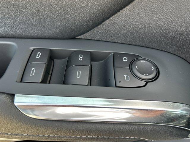 new 2025 Chevrolet Traverse car, priced at $40,445