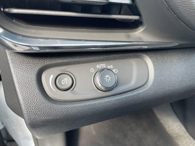 new 2025 Buick Envista car, priced at $26,185