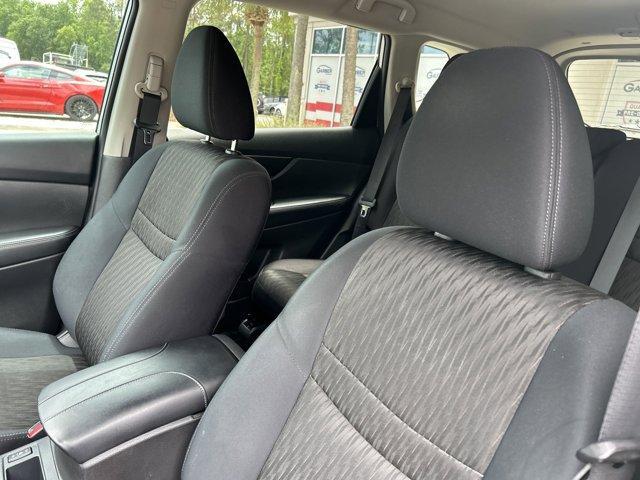 used 2017 Nissan Rogue car, priced at $14,741