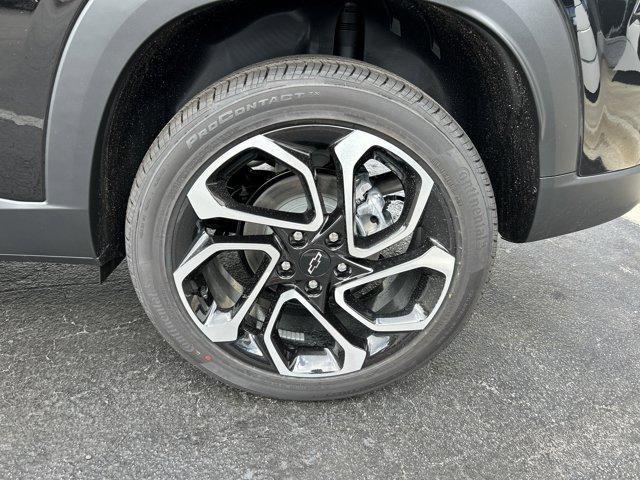new 2025 Chevrolet Trax car, priced at $26,156