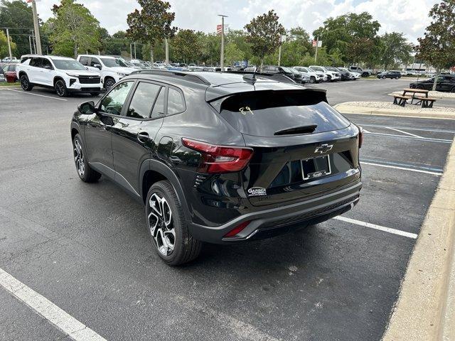 new 2025 Chevrolet Trax car, priced at $26,156