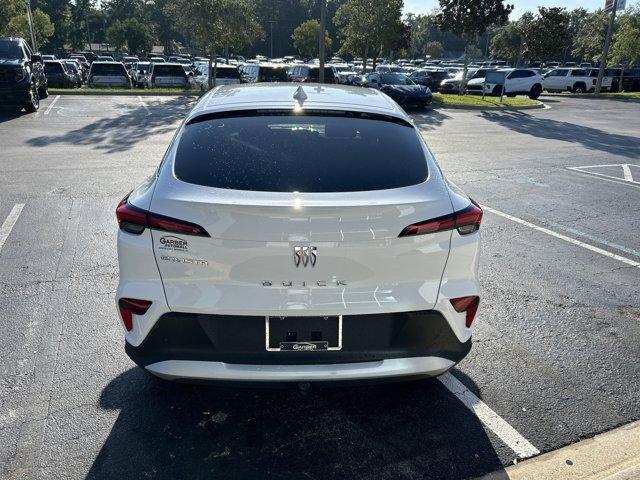 new 2025 Buick Envista car, priced at $24,142