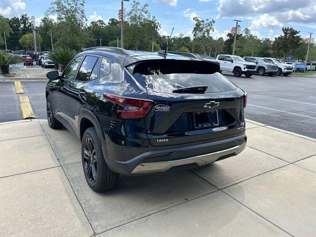 new 2025 Chevrolet Trax car, priced at $25,656
