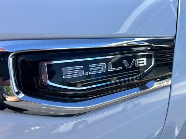 new 2025 GMC Sierra 1500 car, priced at $56,075
