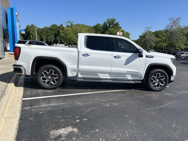 new 2025 GMC Sierra 1500 car, priced at $56,075